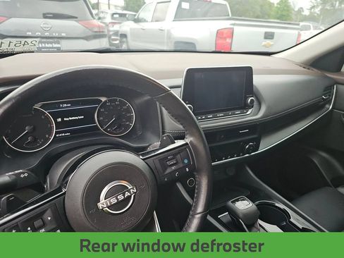 Used 2023 Nissan Rogue SV w/ SV Premium B Package FWD image 8