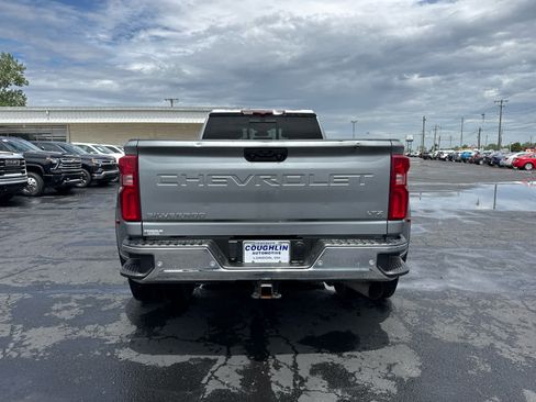 Certified 2024 Chevrolet Silverado 3500 LTZ w/ LTZ Convenience Package AWD/4WD image 4