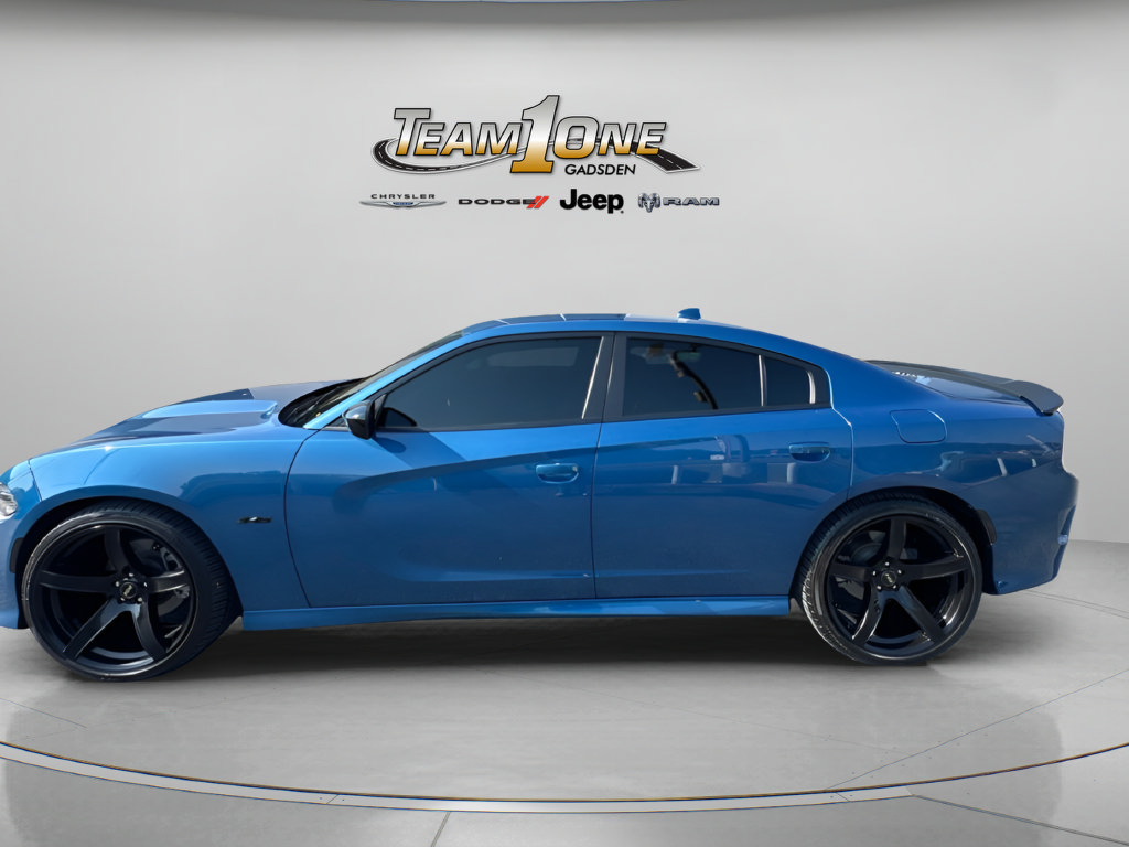 Used 2023 Dodge Charger R/T w/ Blacktop Package RWD image 5