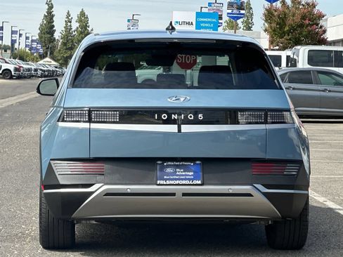 Used 2024 Hyundai Ioniq 5 SE RWD image 8