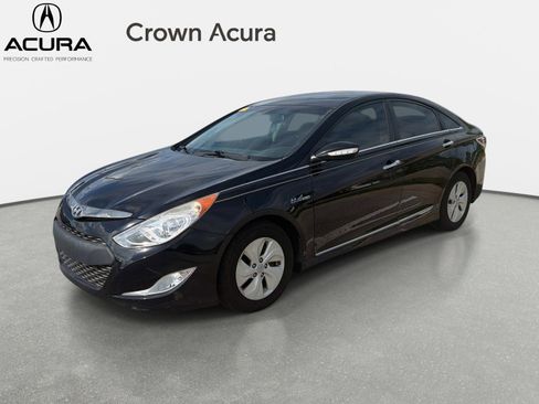 Used 2015 Hyundai Sonata Hybrid FWD image 2