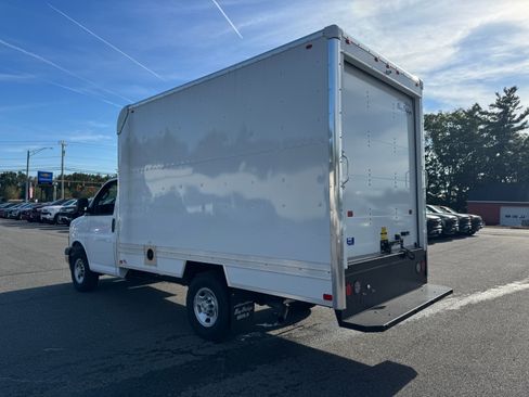 New 2024 Chevrolet Express 3500 w/ Power Convenience Package RWD image 5
