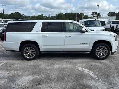 Used 2019 GMC Yukon XL SLT w/ Open Road Package RWD image 8
