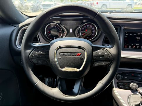 Used 2019 Dodge Challenger SXT AWD/4WD image 14