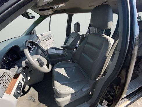 Used 2004 Ford Freestar Limited FWD image 7