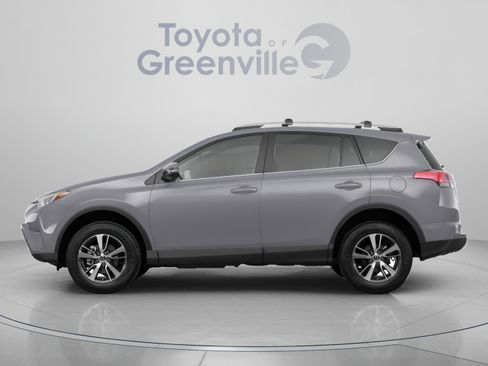 Used 2017 Toyota RAV4 XLE w/ Plus Special Value Package AWD/4WD image 2