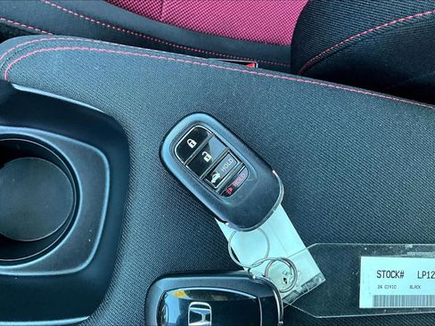Used 2024 Honda Civic Si image 10