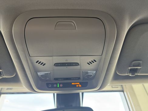 Used 2024 Chevrolet Blazer LT w/ Convenience Package FWD image 19