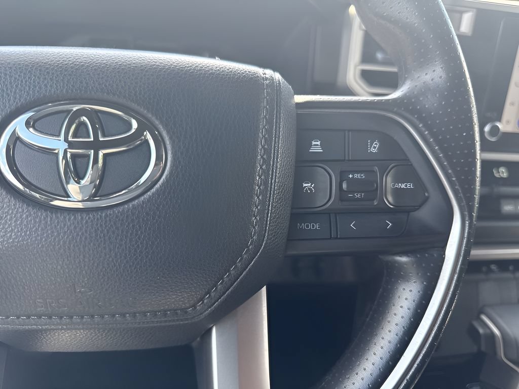 Used 2025 Toyota Tundra SR5 AWD/4WD image 14