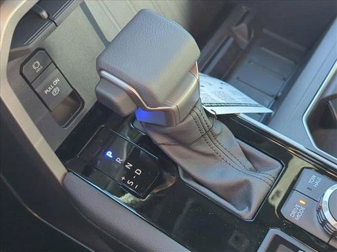 New 2025 Toyota Tundra Limited AWD/4WD image 12