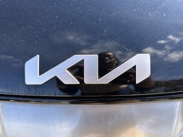 Used 2023 Kia Sportage EX FWD image 10