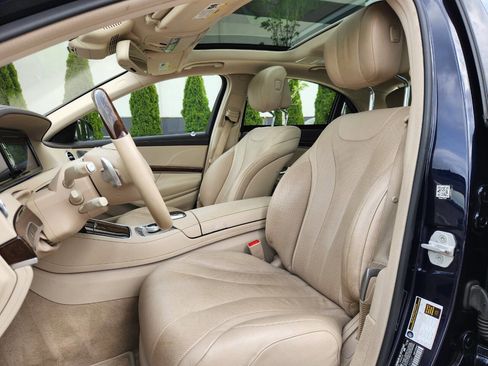 Used 2016 Mercedes-Benz S 550 4MATIC Sedan image 18
