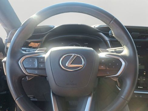 Used 2023 Lexus RZ 450e Premium image 20