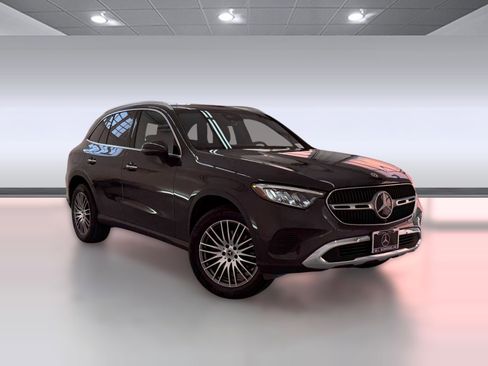 Certified 2026 Mercedes-Benz GLC 300 GLC 300 image 6