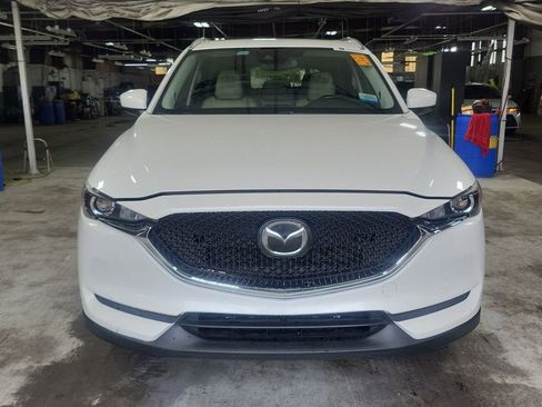 Used 2020 MAZDA CX-5 Touring FWD image 2