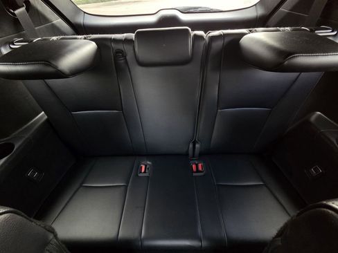 Used 2021 Toyota Highlander XSE image 19