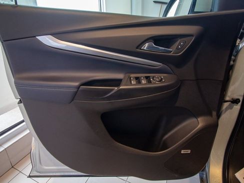 Used 2023 Chevrolet Bolt EUV Premier w/ Sun & Sound Package image 8
