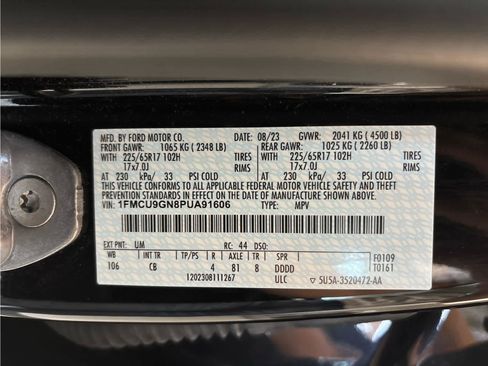 Used 2023 Ford Escape Active w/ Tech Pack #2 AWD/4WD image 32