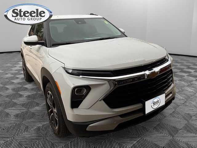 Used 2024 Chevrolet TrailBlazer LT FWD image 7