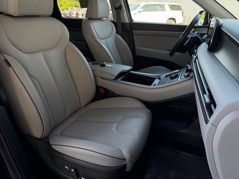 Used 2025 Hyundai Palisade SEL AWD/4WD image 18