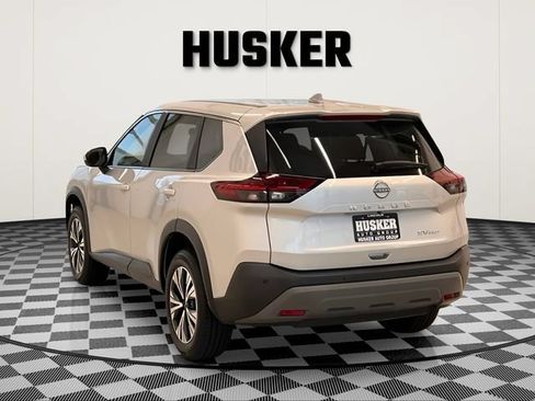 Used 2023 Nissan Rogue SV AWD/4WD image 7