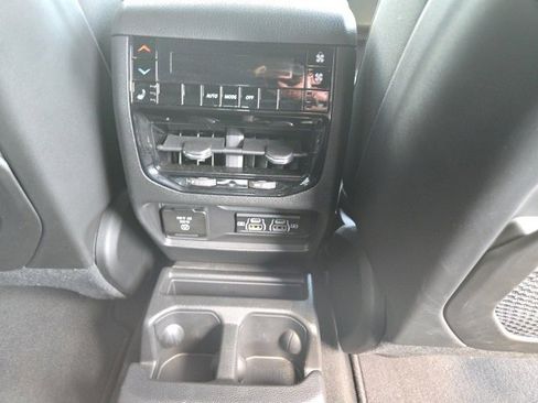 Used 2024 Jeep Grand Cherokee L Overland w/ Advanced Protech Group III image 19