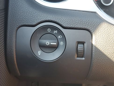 Used 2014 Ford Mustang GT Premium image 28