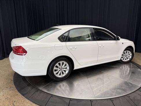 Used 2015 Volkswagen Passat 1.8T Wolfsburg Edition FWD image 10