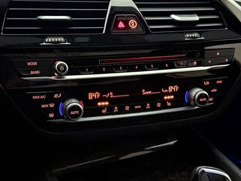 Used 2019 BMW 530i w/ M Sport Package image 35