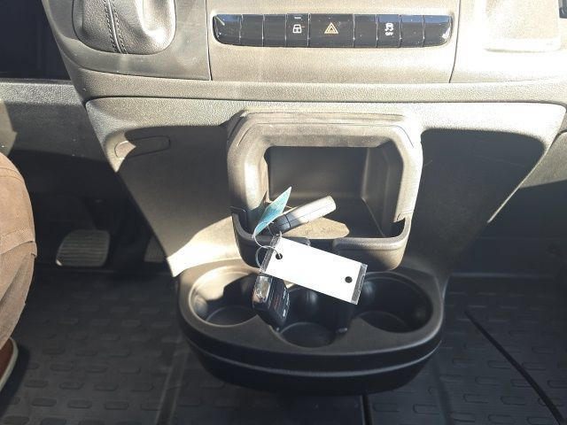 Used 2025 RAM ProMaster 2500 FWD image 19