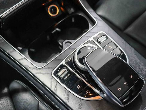 Used 2018 Mercedes-Benz GLC 300 image 23