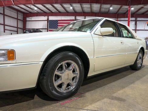Used 1996 Cadillac Seville STS FWD image 28
