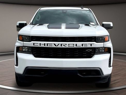 Used 2022 Chevrolet Silverado 1500 Custom w/ Rally Edition RWD image 2