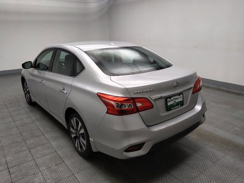 Used 2019 Nissan Sentra SL image 5