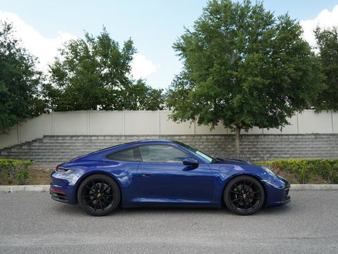 Used 2020 Porsche 911 Carrera S RWD image 3
