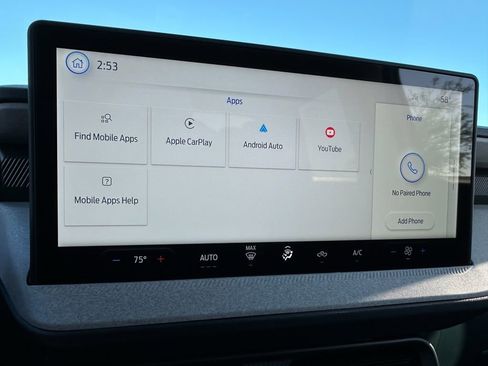 New 2025 Ford Maverick XLT image 37