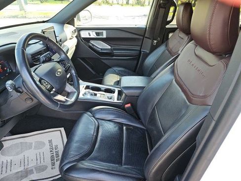 Used 2021 Ford Explorer Platinum w/ Equipment Group 601A image 19