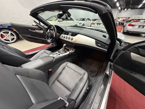 Used 2011 BMW Z4 sDrive30i RWD image 24