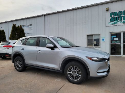 Used 2018 MAZDA CX-5 Sport image 10