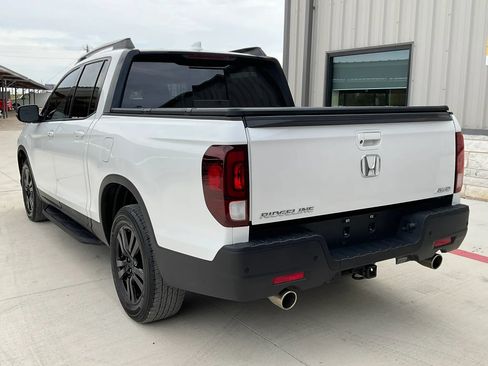 Used 2021 Honda Ridgeline Black Edition image 6