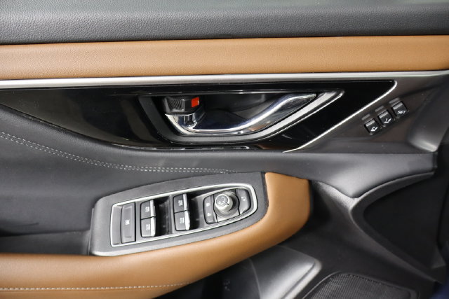 Used 2023 Subaru Outback Touring AWD/4WD image 19