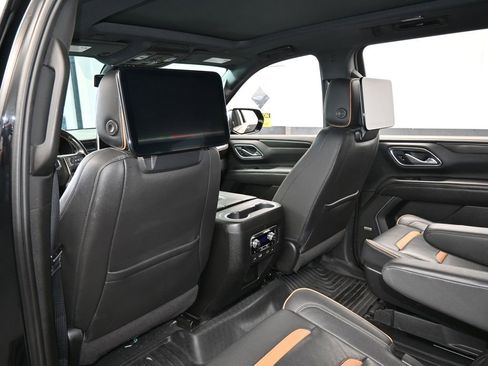 Used 2022 GMC Yukon XL AT4 w/ AT4 Premium Package image 45