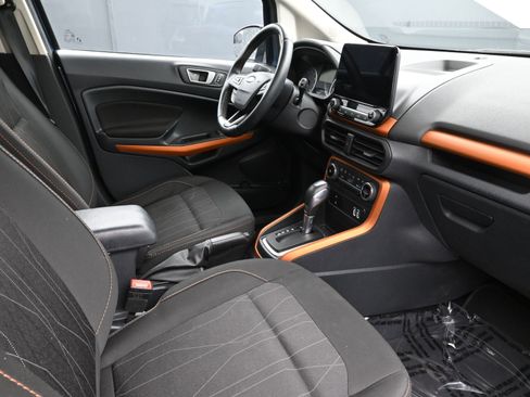 Used 2021 Ford EcoSport SE w/ SE Appearance Package image 25