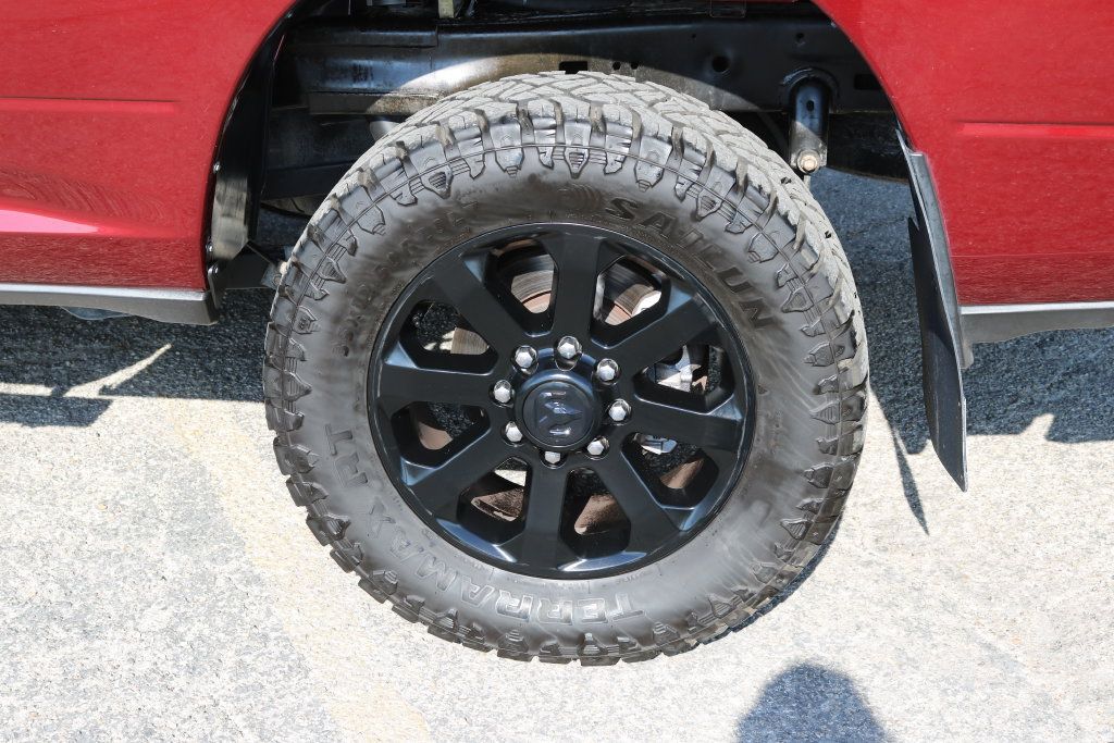 Used 2020 RAM 2500 Big Horn w/ Night Edition AWD/4WD image 9