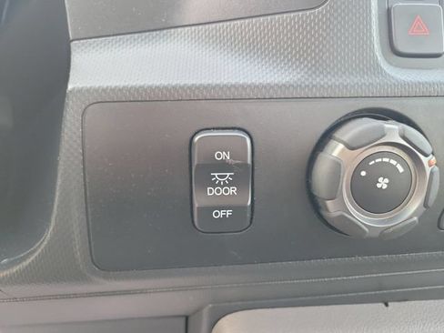 Used 2009 Honda Ridgeline RT image 28