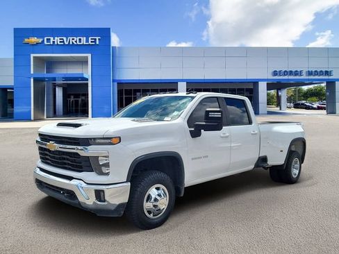 Certified 2024 Chevrolet Silverado 3500 LT w/ Convenience Package AWD/4WD image 2