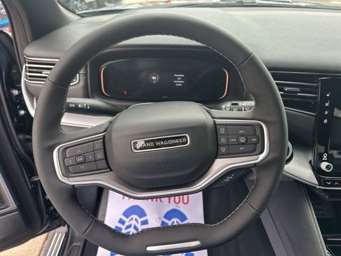 New 2026 Jeep Grand Wagoneer Limited AWD/4WD image 13