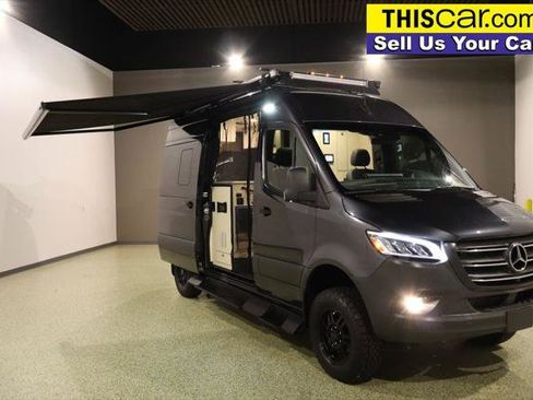 Used 2020 Mercedes-Benz Sprinter 2500 image 40