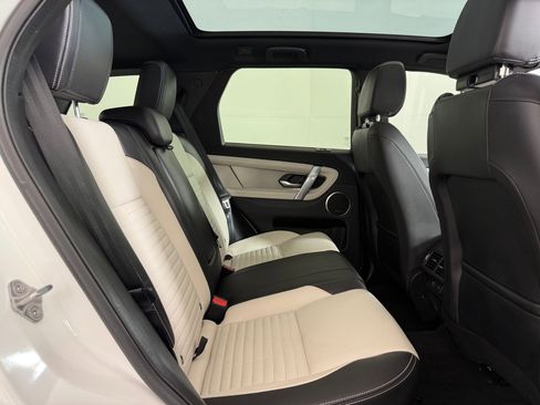 Used 2023 Land Rover Discovery Sport SE R-Dynamic image 29