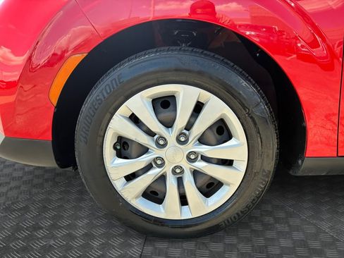 Used 2022 Kia Soul LX FWD image 23